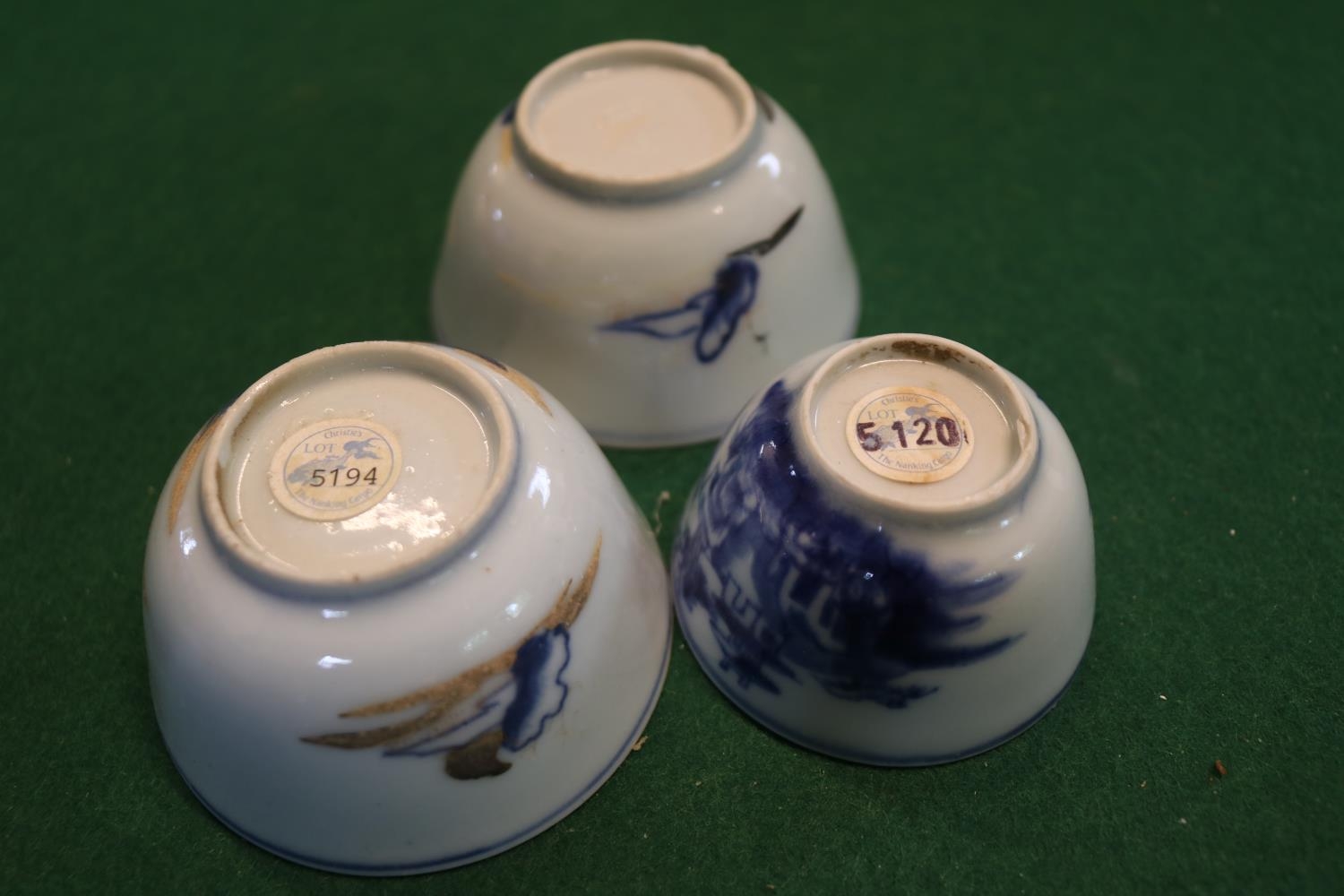 Collection of 18thC Nanking Cargo 1752 Tea bowls and Saucers recovered by Captain Michael Hatcher in - Image 6 of 10