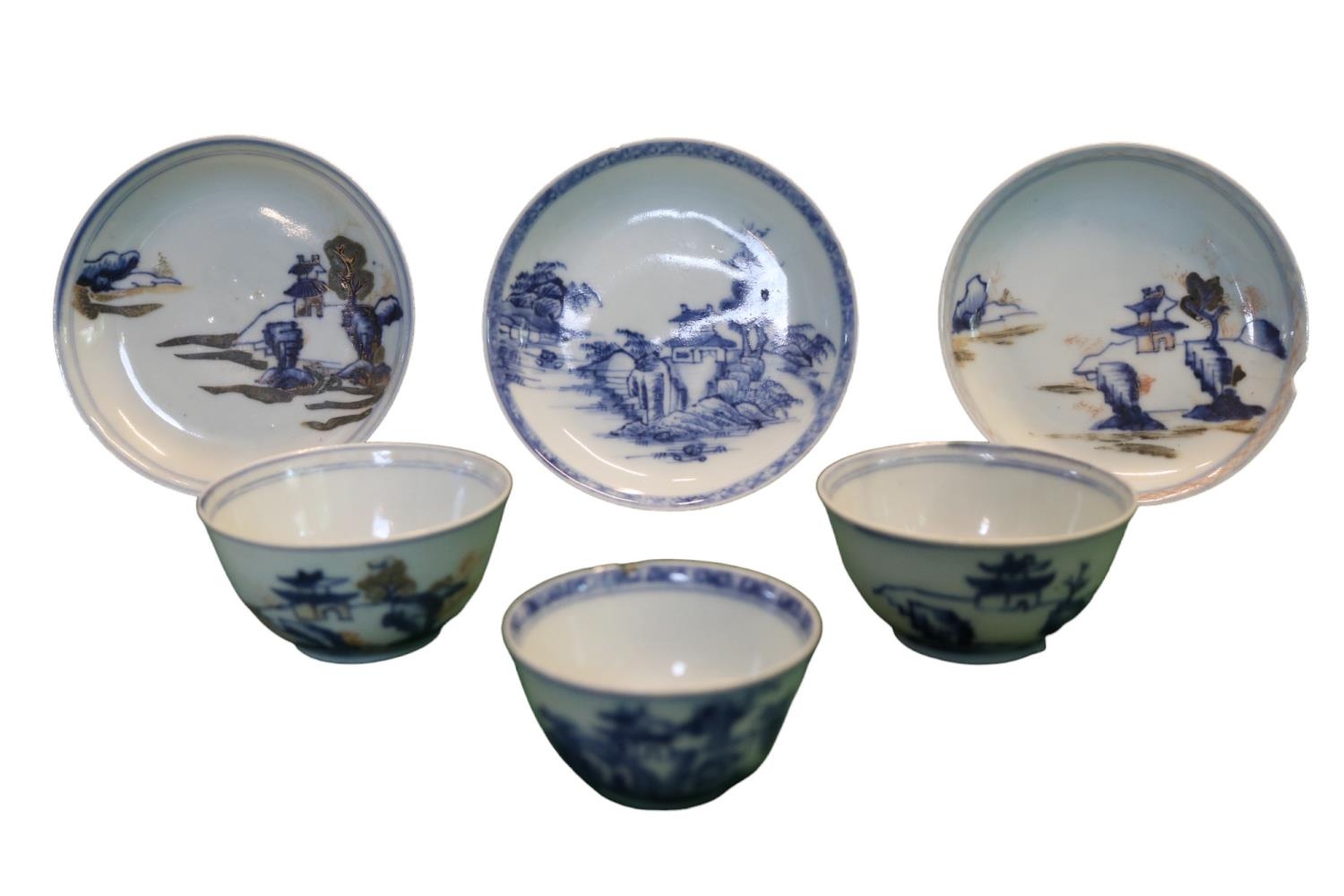 Collection of 18thC Nanking Cargo 1752 Tea bowls and Saucers recovered by Captain Michael Hatcher in
