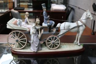 Lladro The Landau Carriage Retired 1998 No. 1521, Sculpted by Juan Huerta. 53cm x 30cm with