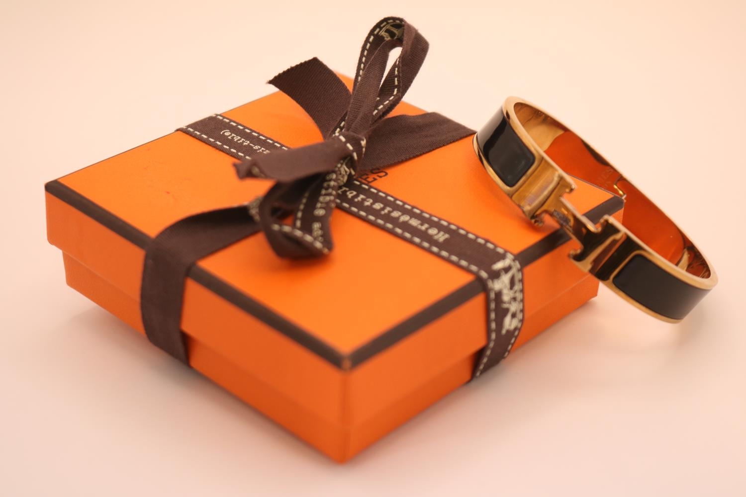 Hermes Paris, Clic H bracelet with original ribbon & iconic orange coloured box and papers - Image 2 of 4