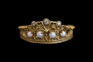 Stuart Devlin; Princess Diana Tiara Ring designed in 18ct Gold with Claw set Cultured seed pearls