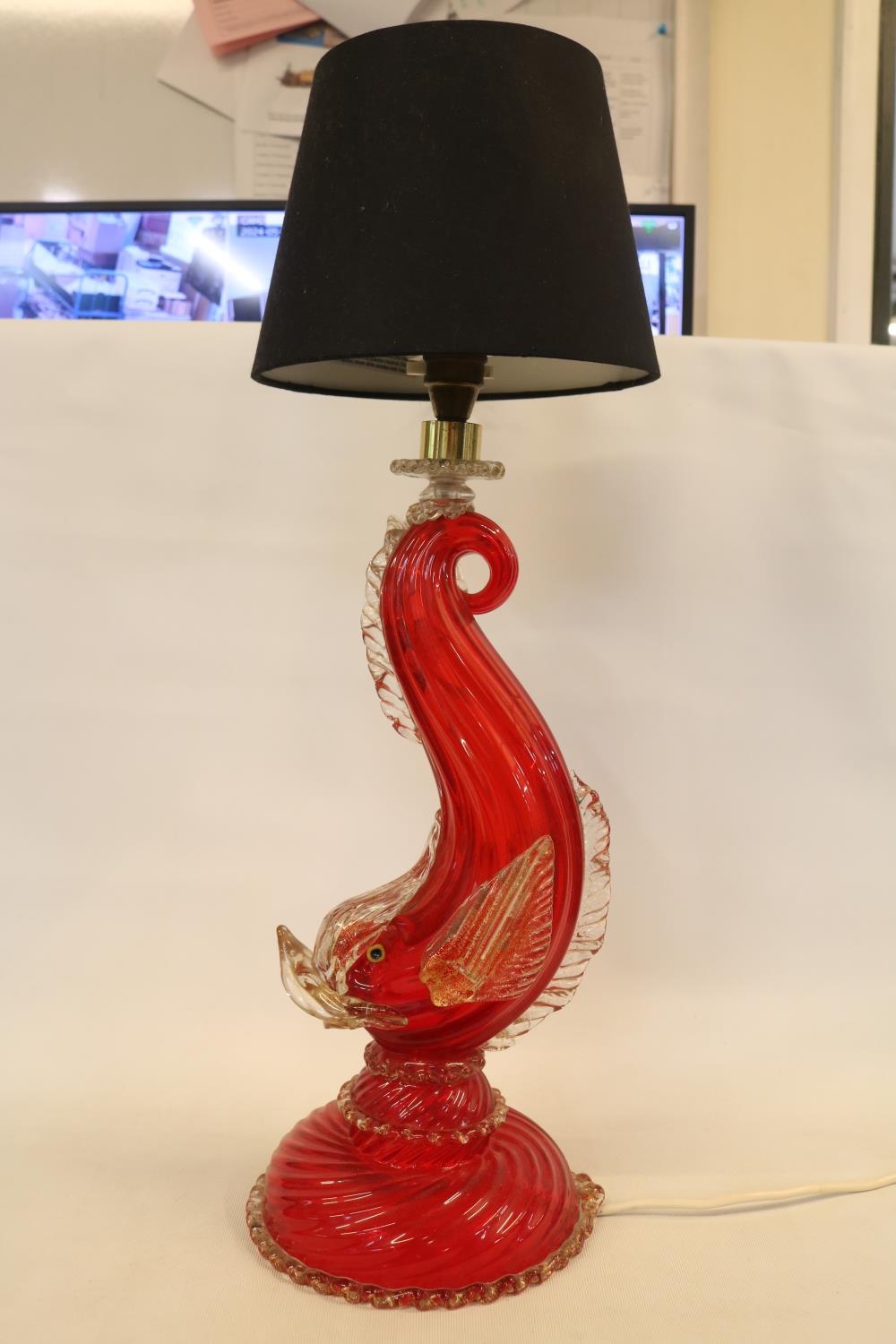 Large Venetian mid-century Murano glass Regency Red Dolphin (fish) table lamp with gold fleck - Image 2 of 4