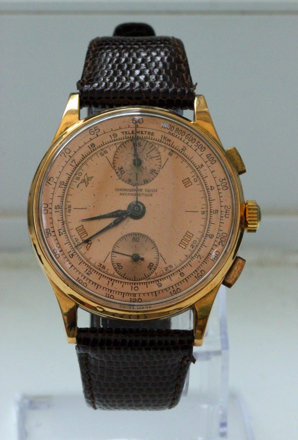 Chronograph Suisse 18ct Gold Chronograph Wristwatch. Chronograph Suisse 18ct gold chronograph manual