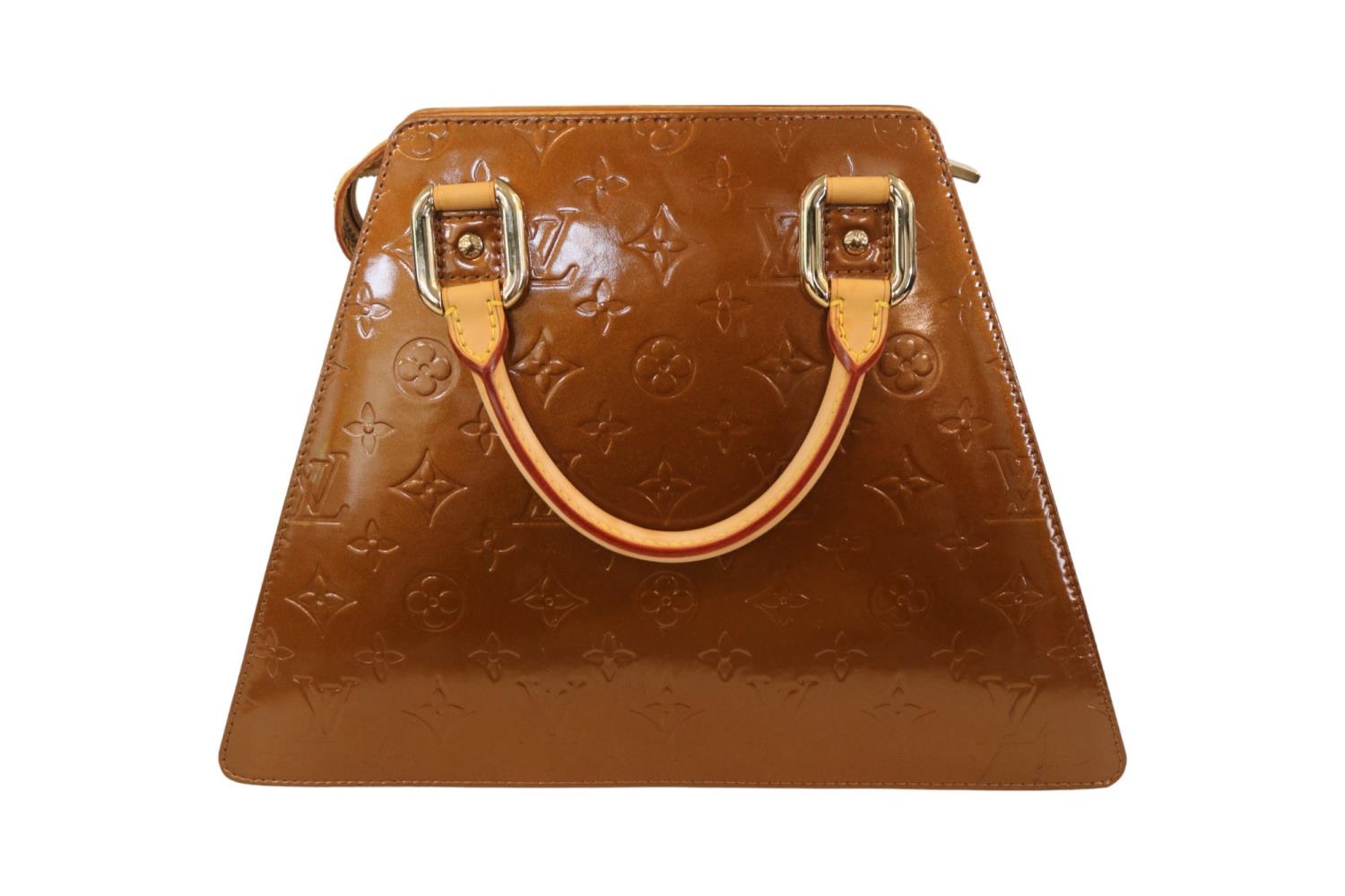 Louis Vuitton. Handbag Metallic bronze Monogram Vernis Forsyth GM. Leather exterior, dual rolled