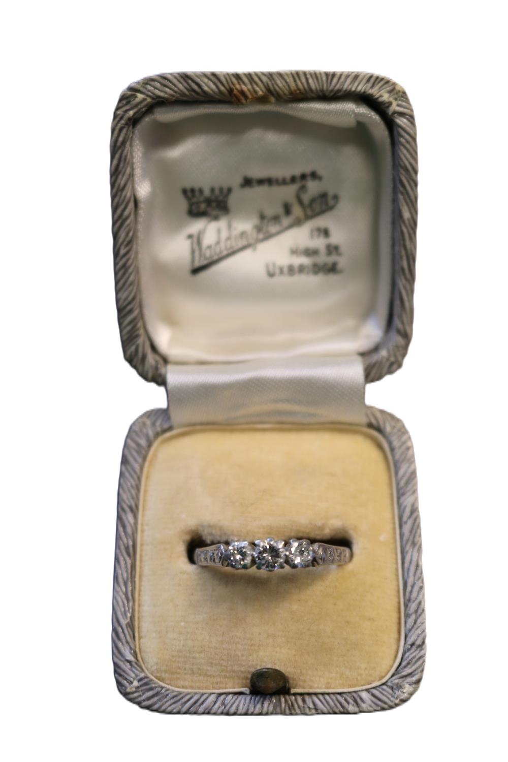 Edwardian Ladies Platinum 3 Stone Diamond Ring 0.40ct total estimated size O
