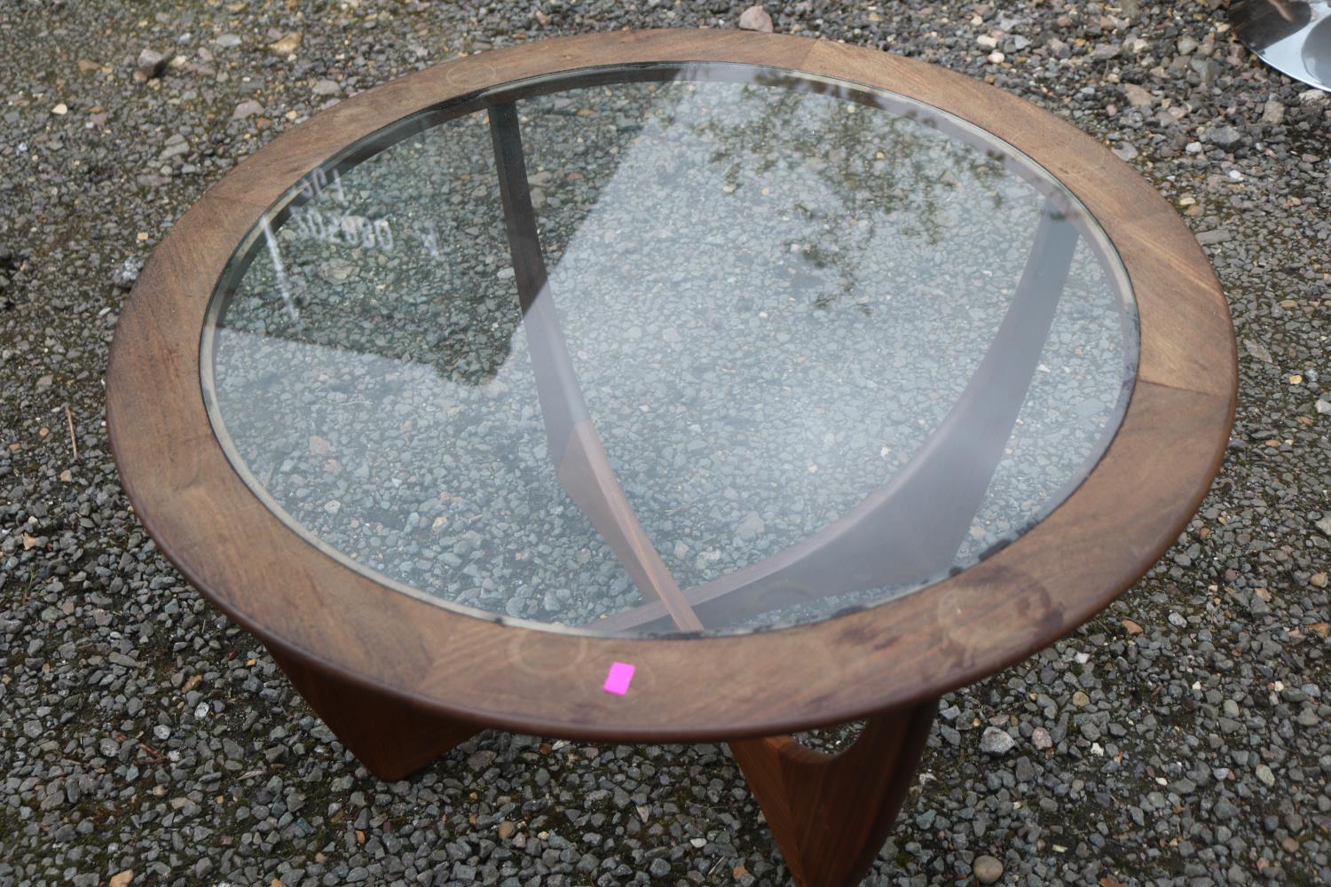 G-Plan Astro Circular Coffee table 1960s designed by Gordon Murray 83cm in Diameter - Image 3 of 3