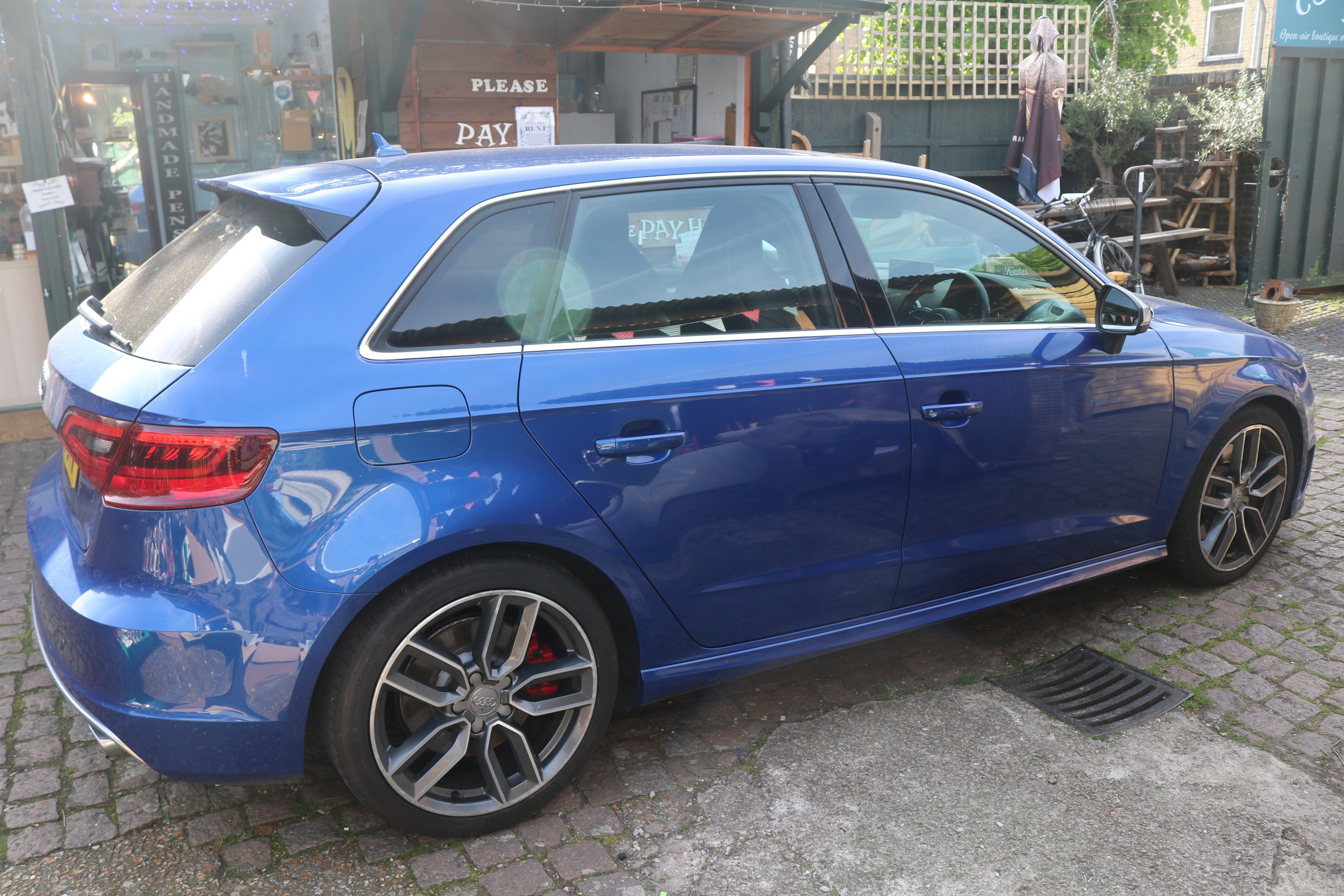 Audi A3 Sportback S3 TFSI Quattro 5dr S Tronic (Nav) 2016 Blue Automatic 2 Litre with 3 Keys Logbook - Image 12 of 18