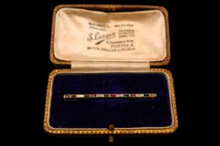 Gentlemen's Sapphire, Ruby & Diamond set Tie Pin. Mounted on 18ct Gold 14 alternating Rectangular