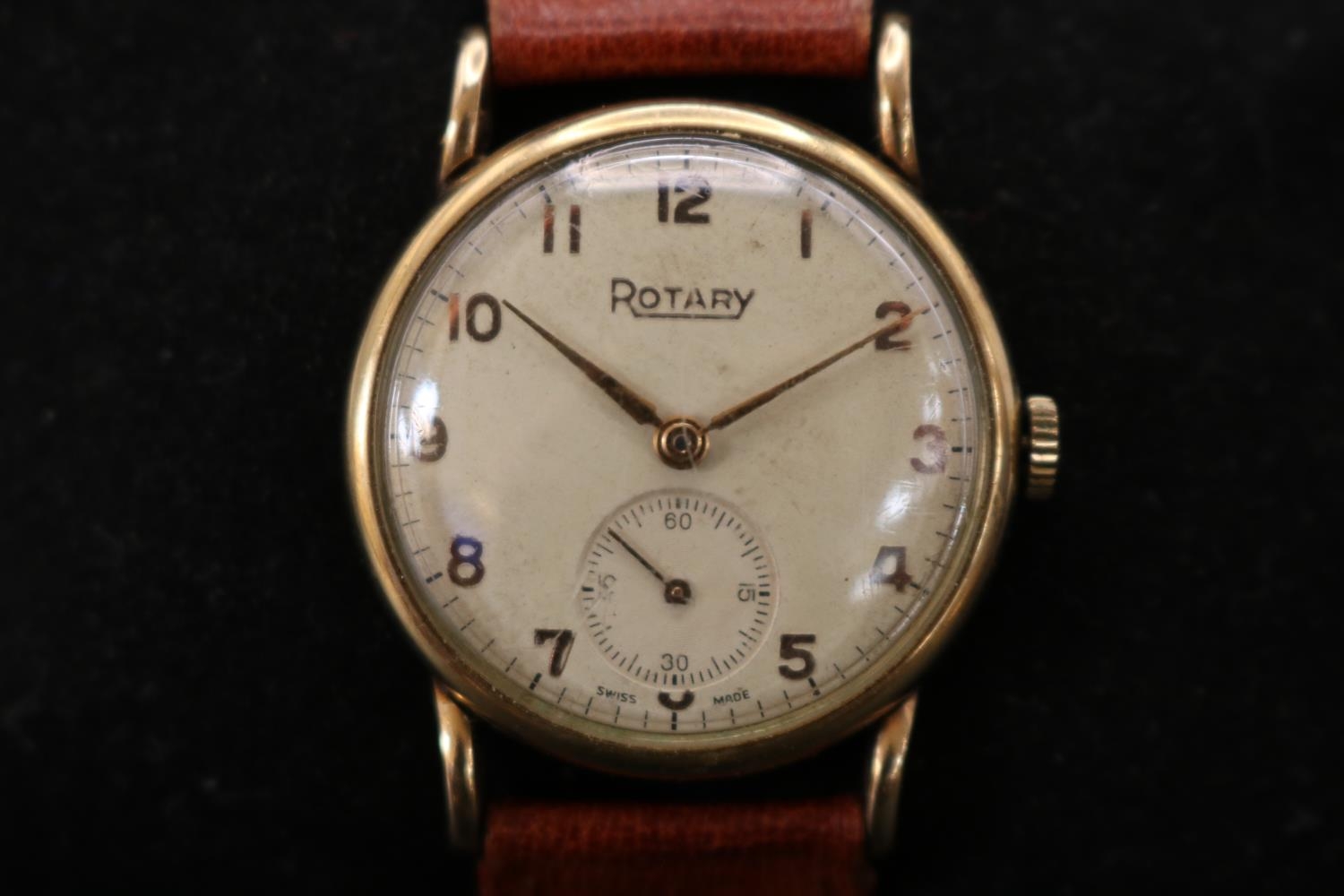 Rotary vintage 1960's 9ct gold gentlemen's watch with 15 jewel manual wind Swiss movement. 30mm case - Image 2 of 3