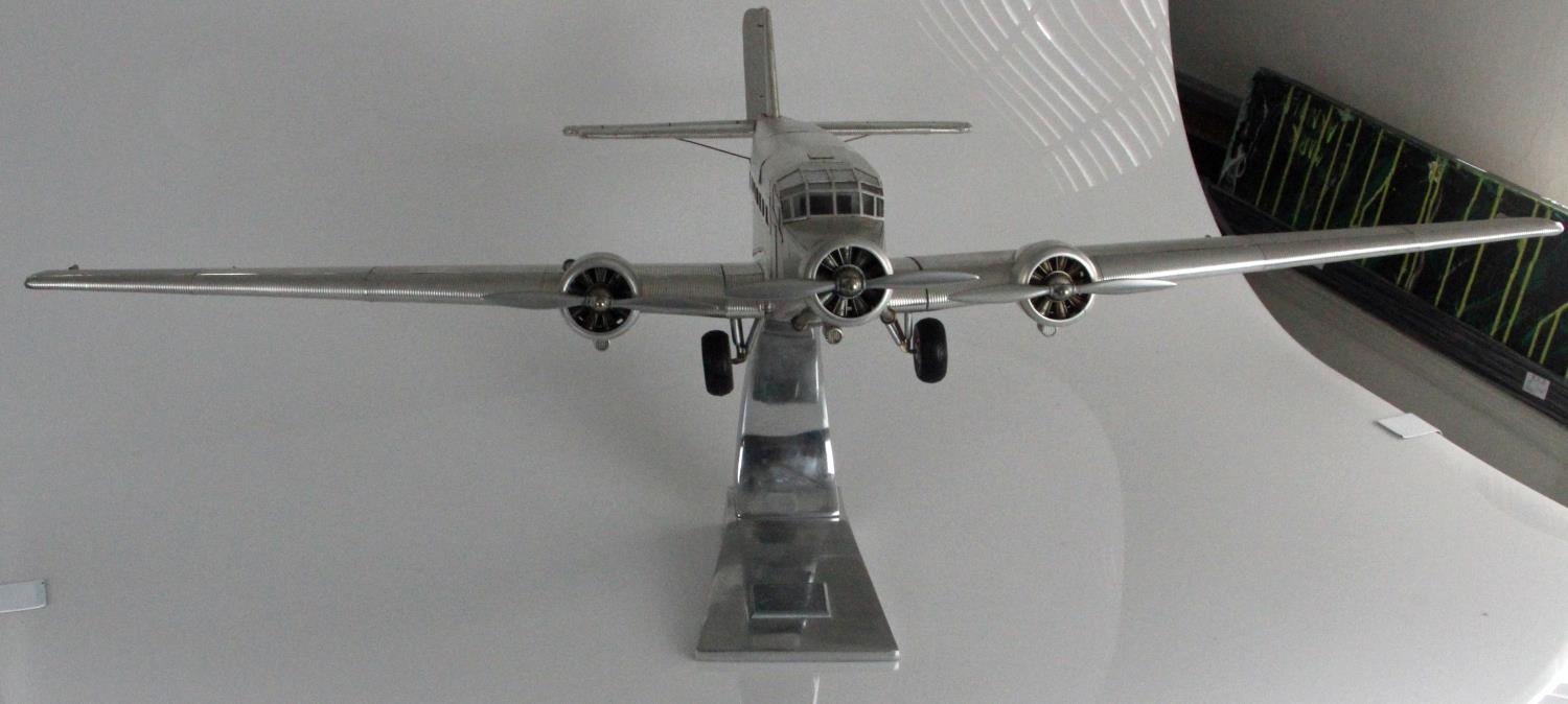 Authentic Models Highly Collectable Limited Edition Junkers JU-52 'Iron Annie'. Authentic Models - Bild 7 aus 10