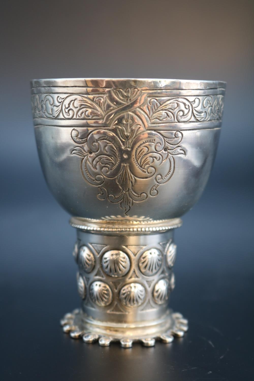 German Hanau Silver Goblet with chaised foliate decoration by Berthold Muller & Son of Chester 1900. - Image 2 of 5
