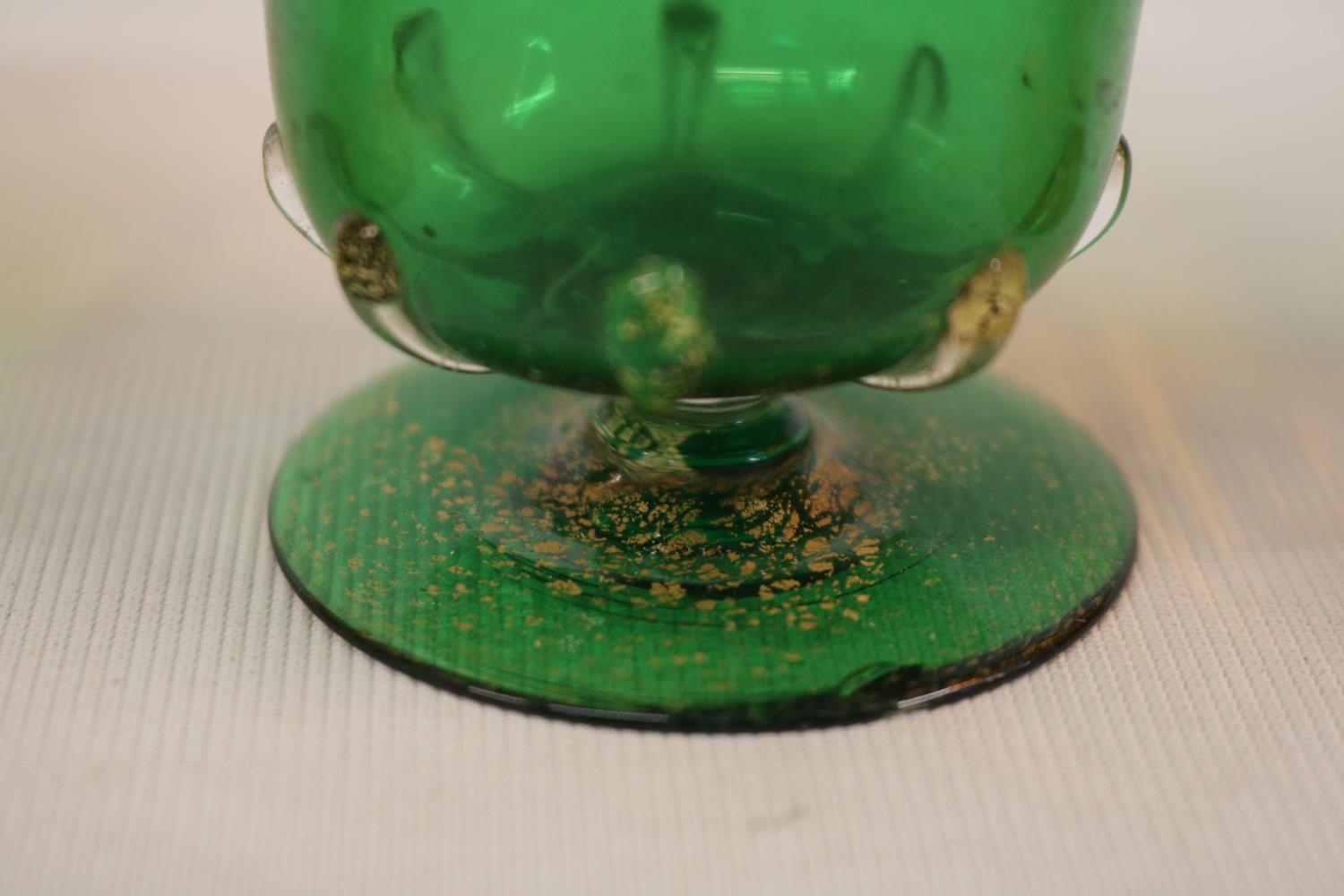 Antonio Salviati set of four green and orange Venetian revival Aventurine drinking glasses, circa - Image 3 of 5