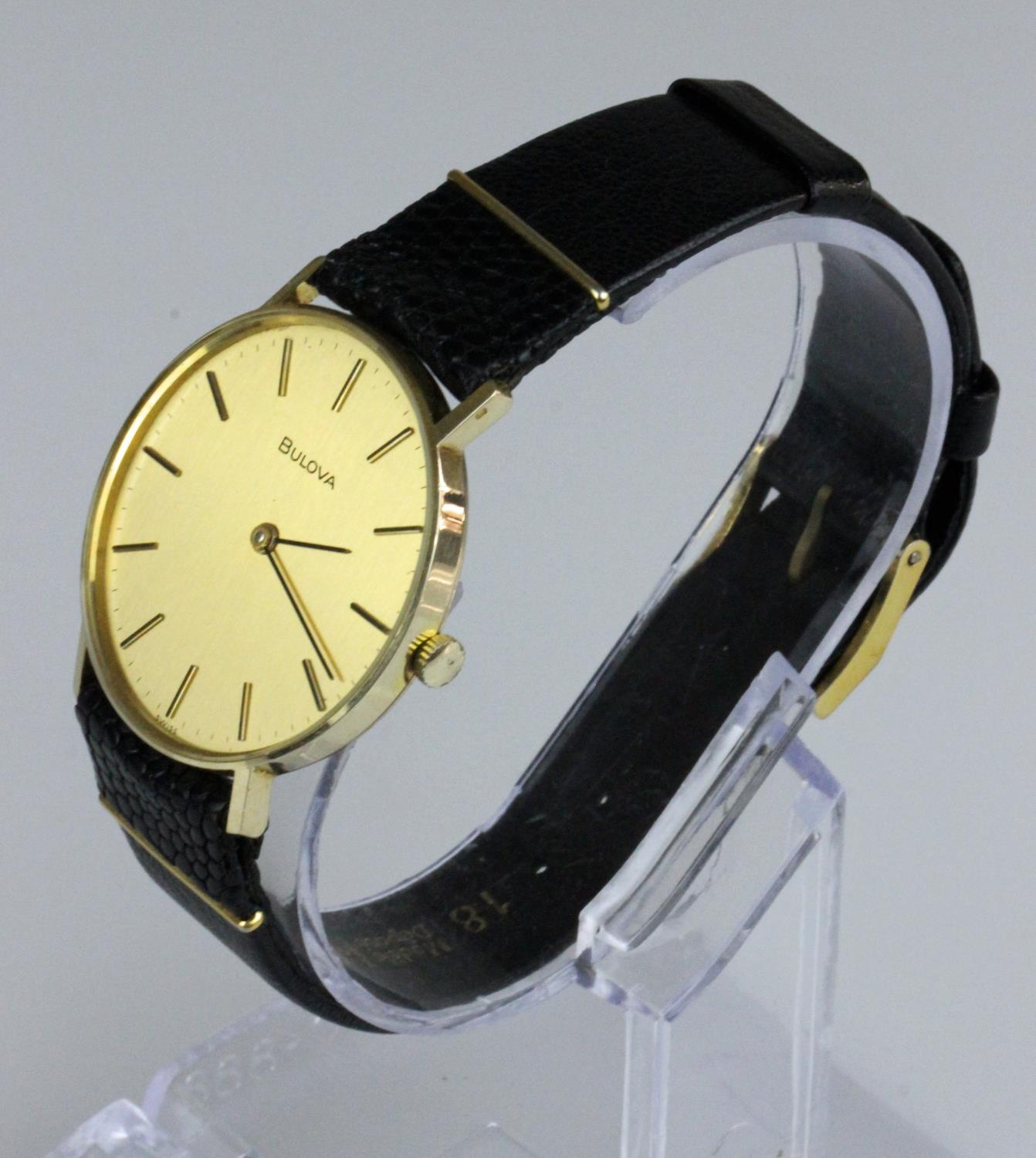 Beautiful 9ct Gold Bulova Wristwatch circa 1982. Bulova - A 9ct gold wristwatch, circa 1982, the - Image 2 of 6