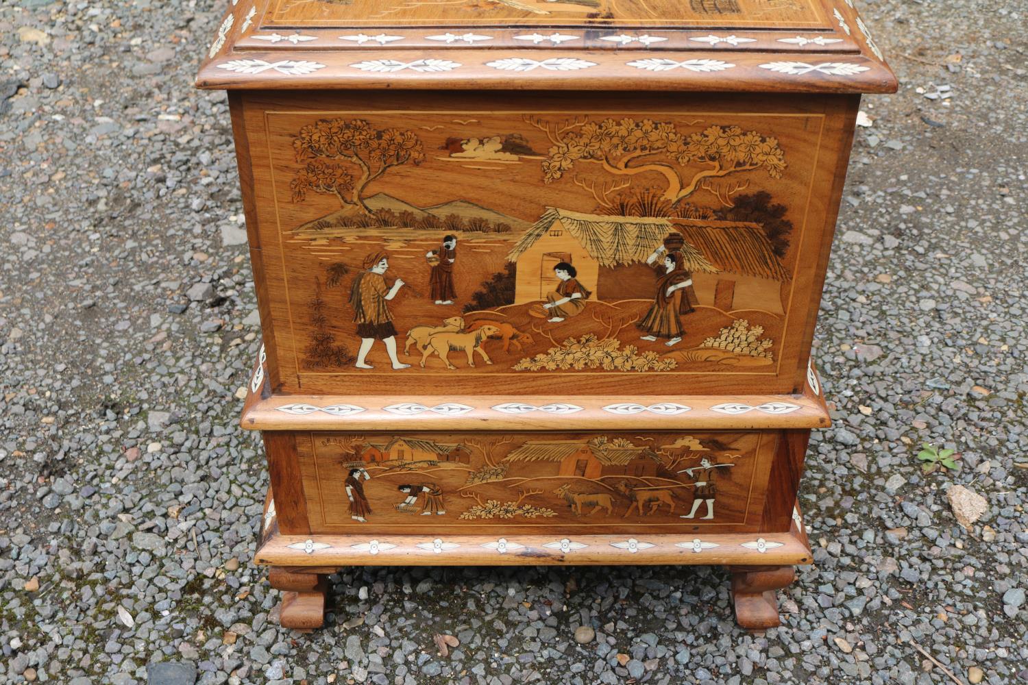 Anglo Indian Rosewood bone inlaid Mule chest supported on cabriole legs decorated with figural and - Image 4 of 7