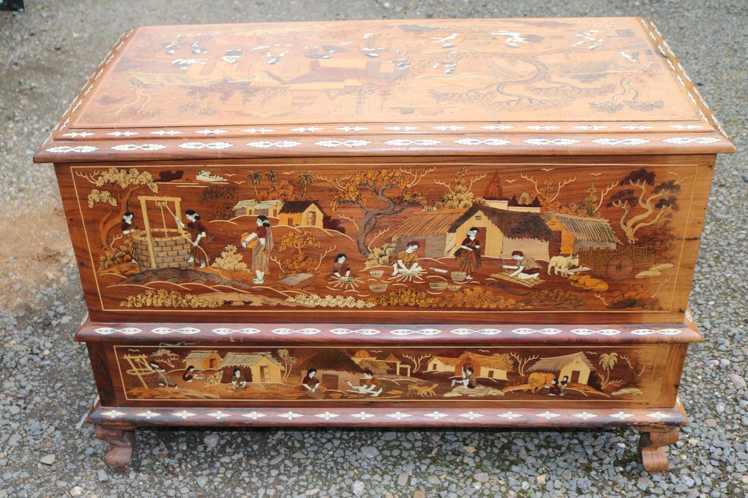 Anglo Indian Rosewood bone inlaid Mule chest supported on cabriole legs decorated with figural and - Image 6 of 7
