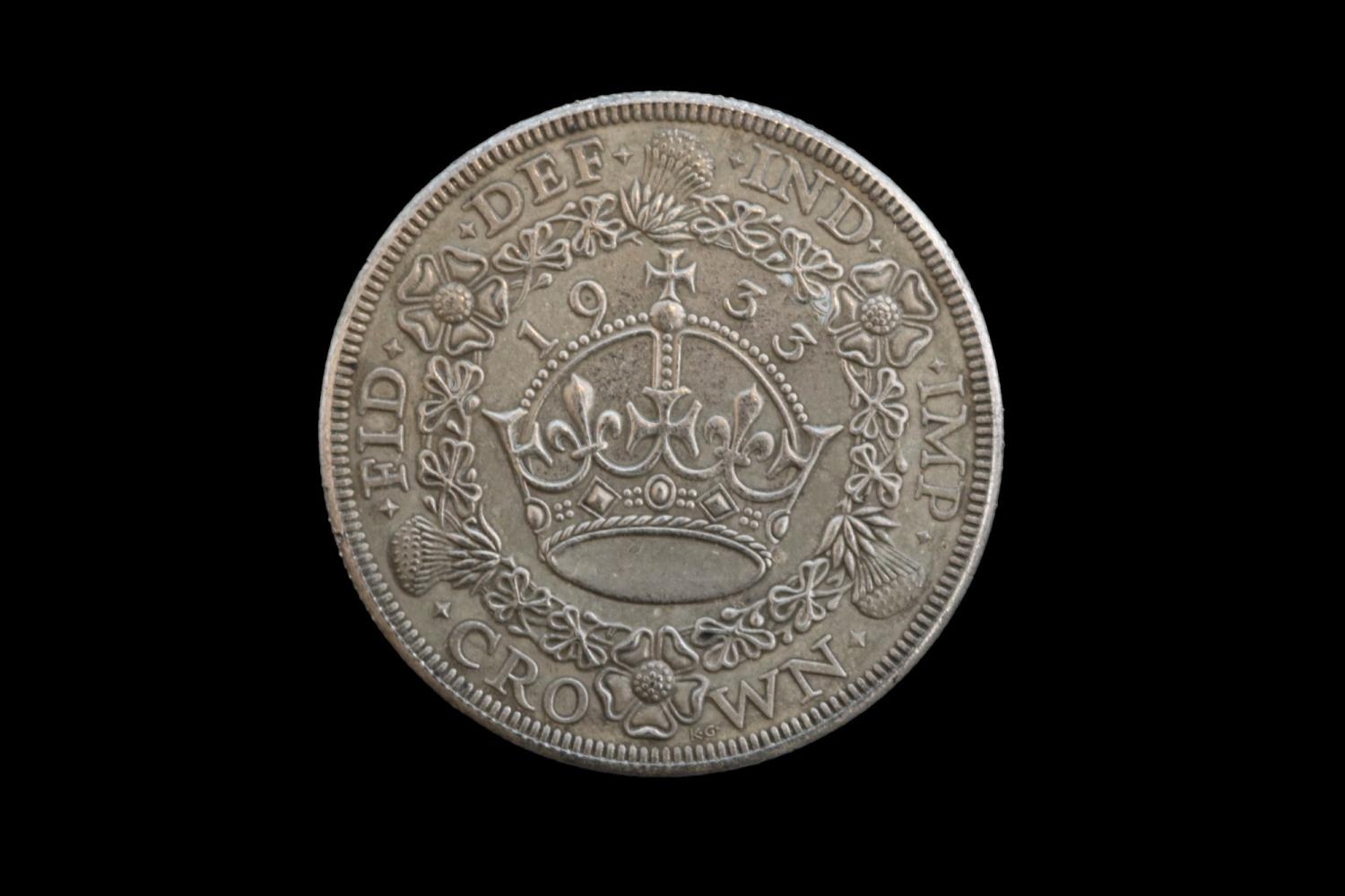 Great Britain Silver King George V Wreath Crown 1933, silver wreath crown 7,132 issued 38mm in
