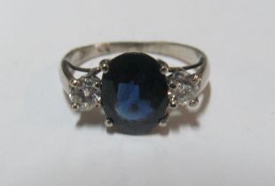 A sapphire and diamond ring, size K 1.8g