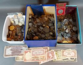 A large collection of British and Foreign coins and banknotes