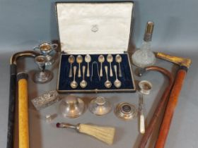 A set of ten Sheffield silver teaspoons with matching tongs, together with a collection of silver