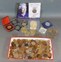 A coin collection, both British and Foreign to include crowns and commemorative coins