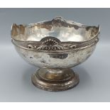 A George V silver circular pedestal rose bowl, London 1913 makers mark SG, 18cms diameter, 19ozs