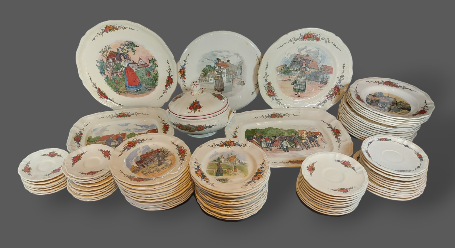 A Sarreguemines dinner and tea service comprising plates, cups and saucers and related - Image 2 of 3