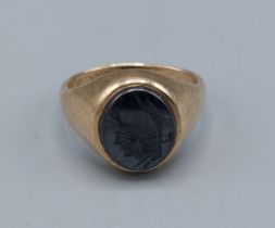 A 9ct gold signet ring, 5.3gms, N