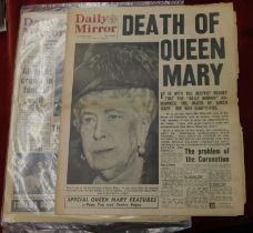 Daily Mirror Newspapers 1952 - Queen joins vigil at her father's George VI coffin, death of Queen