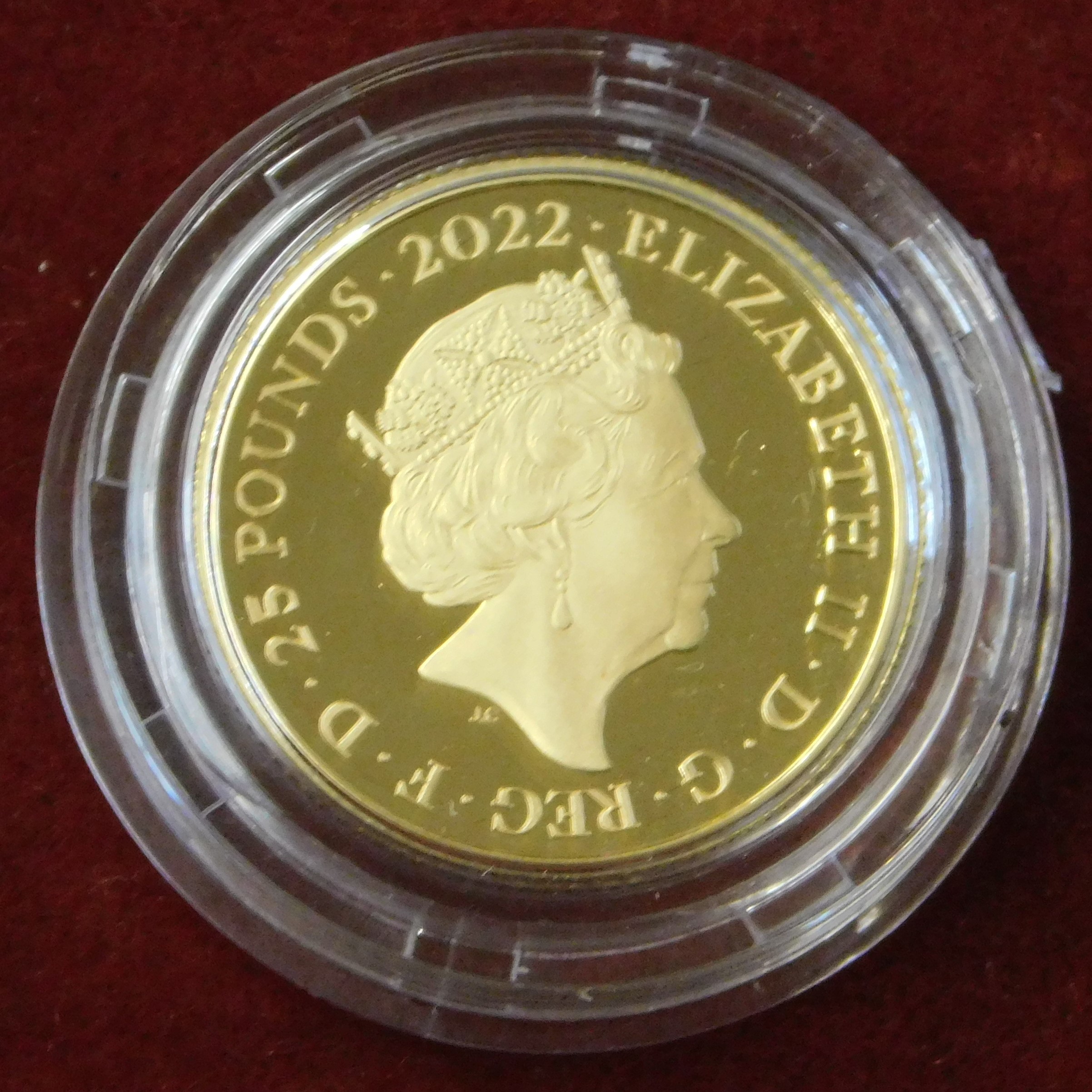Gold 2022 United Kingdom Queen's Honours and Investitures quarter ounce proof coin, Royal Mint and - Image 2 of 4