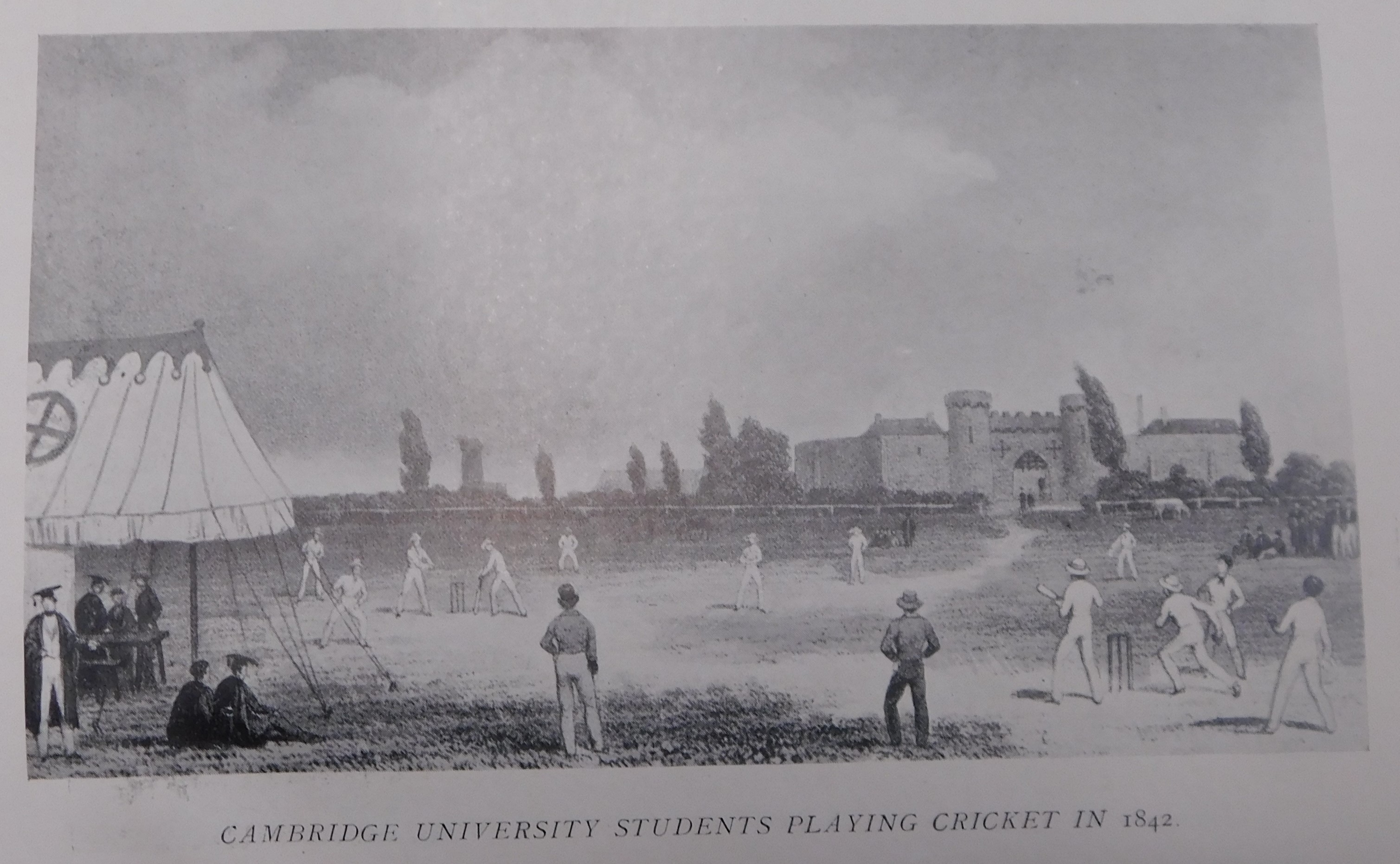Cricket - 'Country Life' Library of sport, pub Newness 1907 (M/B), well illustrated some foxing to - Image 2 of 10