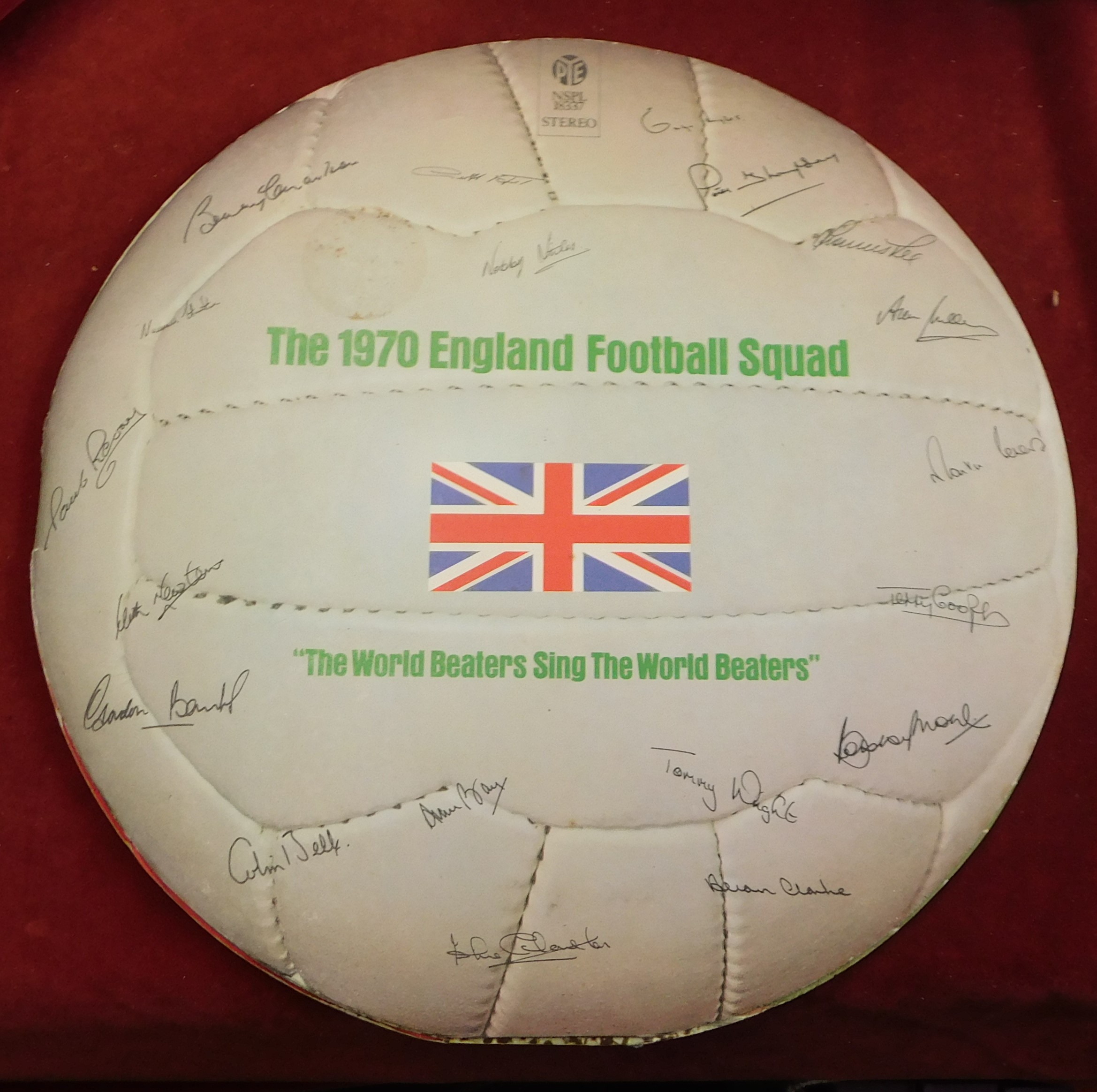 Vinyl Album by the 1970 England Squad, 'The World Beaters Sing The World Beaters', by the 1970