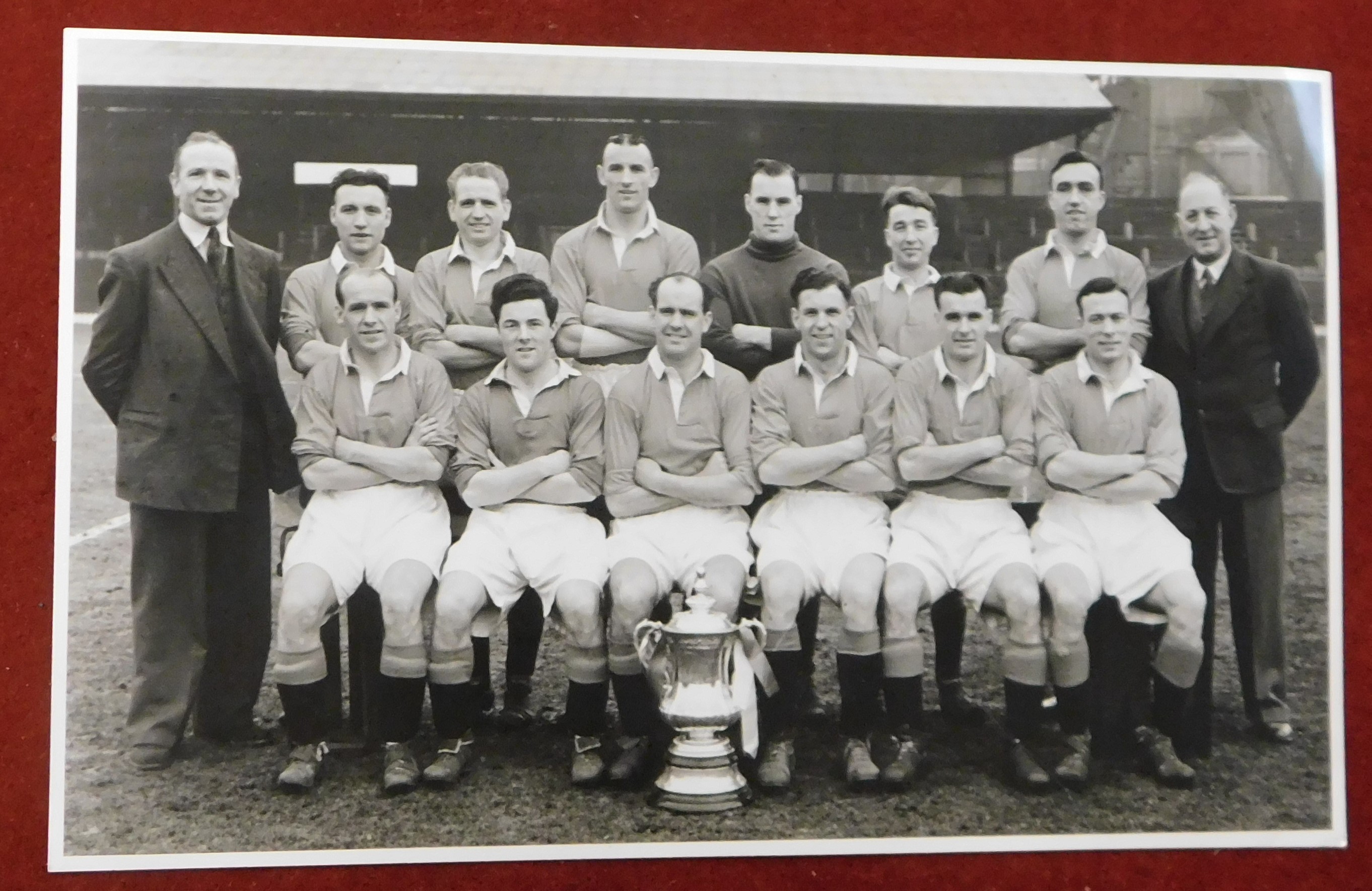 Blackpool v Manchester United 1948 FA Cup Final. A magnificent selection of ephemera from the 1948 - Image 6 of 19