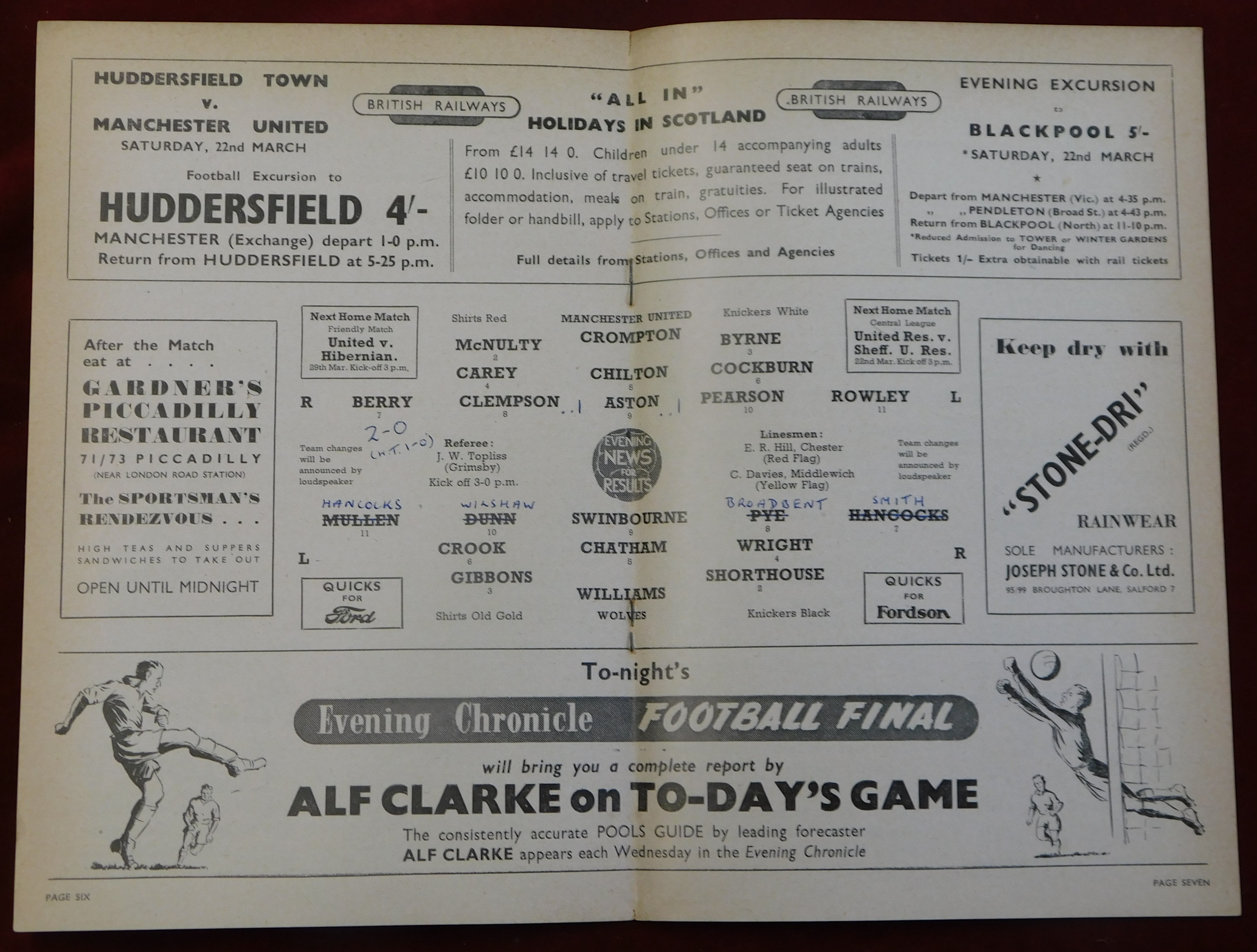 A collection of 12 Manchester United home programmes Portsmouth 1949/50 Sunderland, Newcastle - Bild 3 aus 5