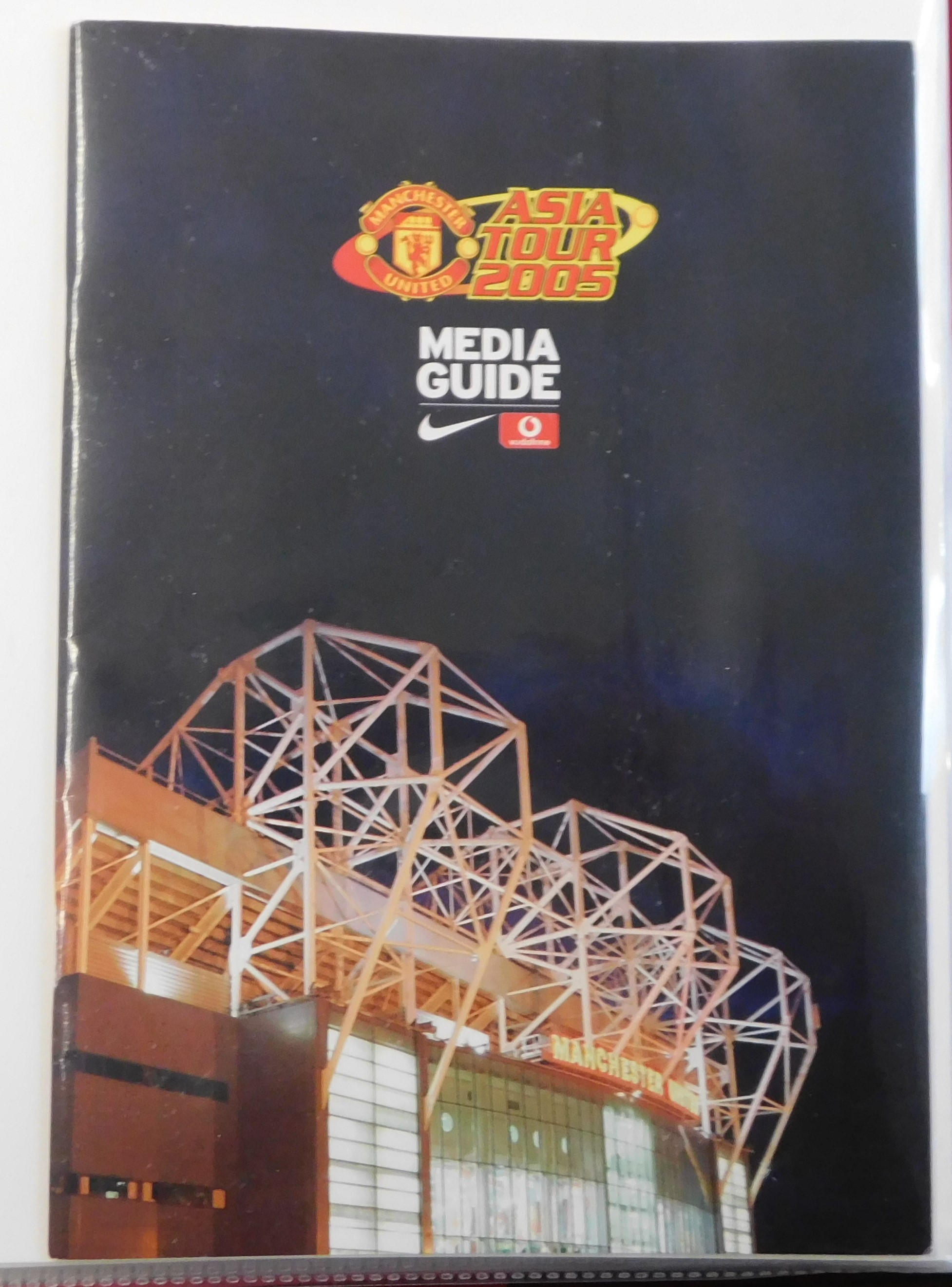 Three folders of Manchester United ephemera from the 1970s to the 2000s. A hospitality card at - Image 2 of 6