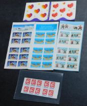 France 1999-2002 x5 self adhesive stamp booklets of (10) Introduction of Euro St Valentines day, New