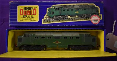 Hornby Dublo (3232) Co-Co Diesel Electric Locomotive pre owned in box good condition