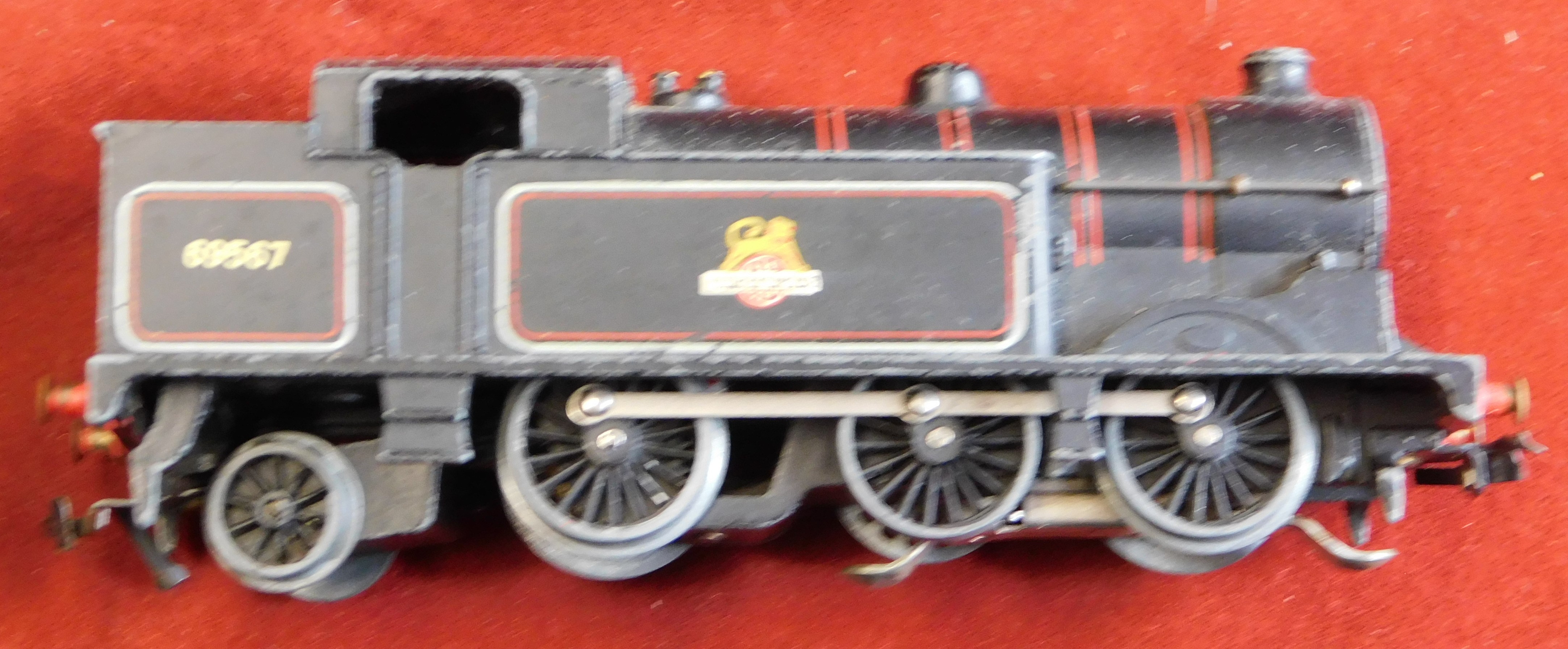 Hornby Dublo 'OO' Gauge 4x various locomotives, 4x various wagons and coaches - Image 5 of 6
