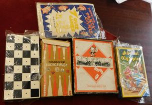 Monopoly'-(Waddington) 1960s complete playing cards-money etc- no playing board-box play worn-