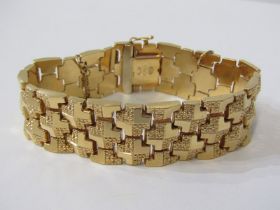 18ct YELLOW GOLD GEOMETRIC DESIGN ARTICULATED BRACELET, approx. 50.1 grams