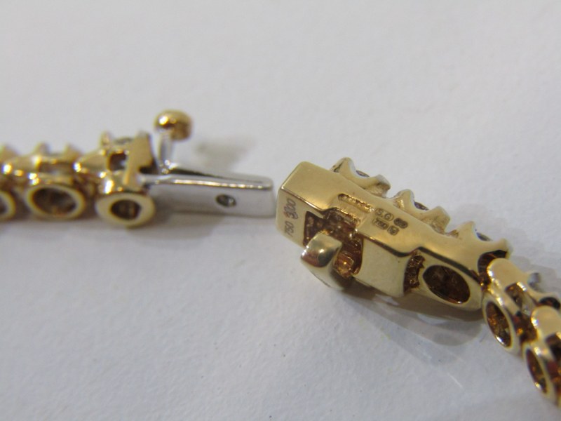 18ct YELLOW GOLD DIAMOND SET LINE BRACELET, complete with gemological science international - Image 4 of 5