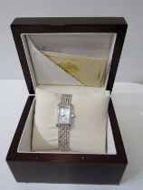 JEWEL IN THE CROWN LADY'S WRISTWATCH, 91 diamonds, average 1.8 carat per watch