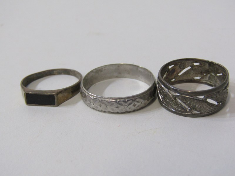 SELECTION OF 6 SILVER RINGS, including stone set - Image 7 of 7