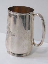 VICTORIAN SILVER PLAIN BODIED TANKARD, engraved cartouche, Exeter 1877, 274 grams