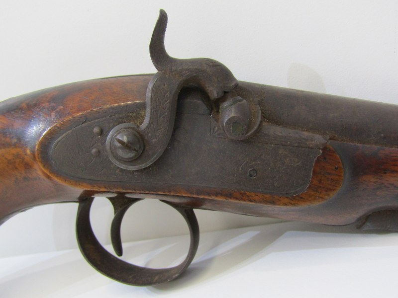 EARLY 19TH CENTURY PERCUSSION PISTOL, with walnut stock, 22cm length - Image 2 of 6