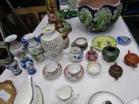 ORIENTAL CERAMICS, collection of mainly Chinese ceramics and pottery, including pair of ginger