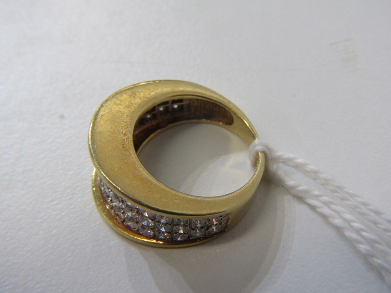 DIAMOND CLUSTER RING, a heavy 18ct yellow gold ring set with 3 rows of round brilliant cut diamonds, - Image 3 of 3