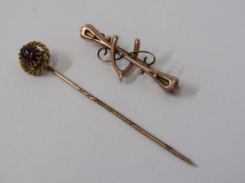 GOLD BROOCH AND STICK PIN, a vintage 9ct yellow gold wishbone brooch, 3.5cm length, together with