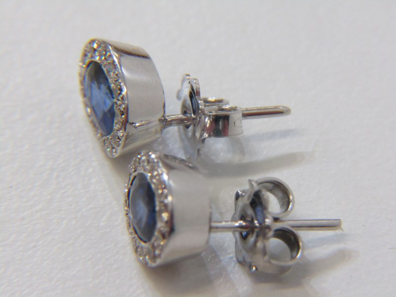 SAPPHIRE & DIAMOND CLUSTER EARRINGS, pair of 18ct white gold earrings, set oval sapphires surrounded - Image 2 of 2