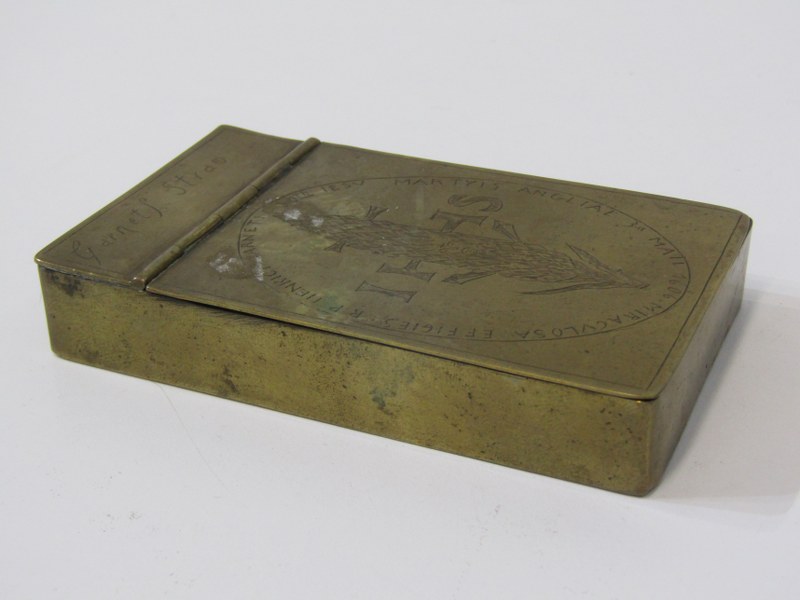 EARLY ANTIQUE BRASS SNUFF BOX, naively engraved brass snuff box, marked Garneti Straw, dated 1606, - Image 4 of 6