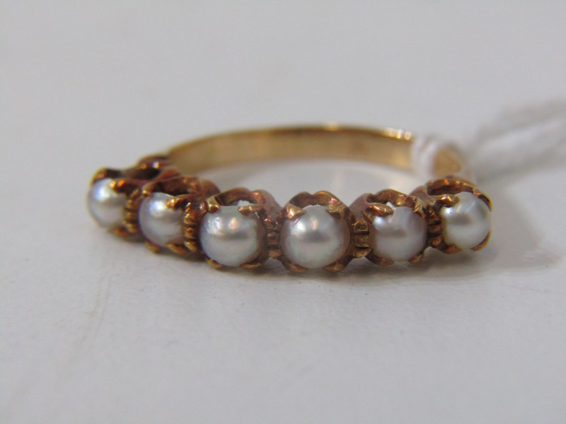 VINTAGE PEARL RING, vintage 6 pearl ring in yellow metal mount, tests a high carat gold, size L